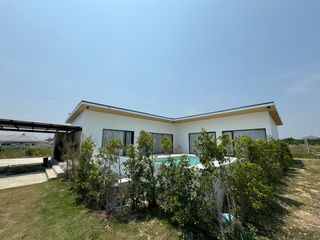 For rent 3 bedrooms villa in Hua Hin, Prachuap Khiri Khan