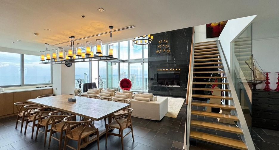 For rent 4 bedrooms condo in Bang Lamung, Chonburi