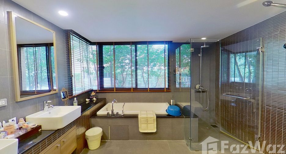 For sale 3 bedrooms condo in Cha Am, Phetchaburi