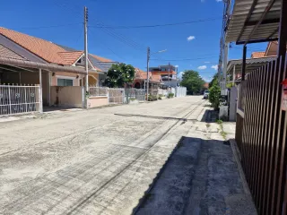 出售 2 卧室 独立屋 在 华欣, 班武里府