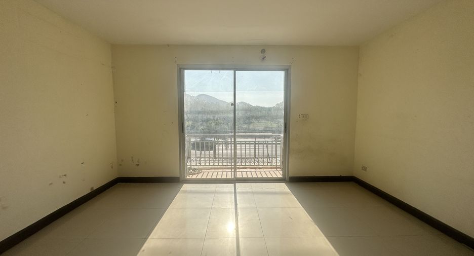 For sale and for rent 3 bedrooms townhouse in Hua Hin, Prachuap Khiri Khan