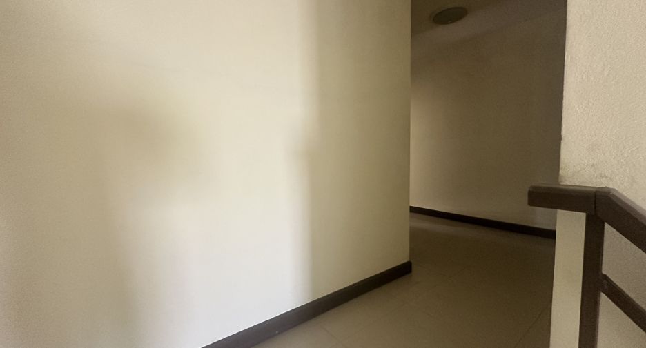For sale and for rent 3 bedrooms townhouse in Hua Hin, Prachuap Khiri Khan