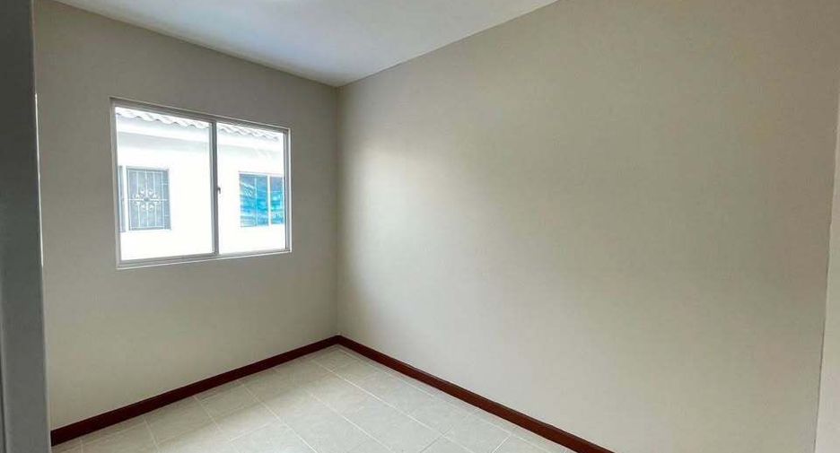 Casa en venta de 3 habitaciones en Mueang Samut Prakan, Samut Prakan