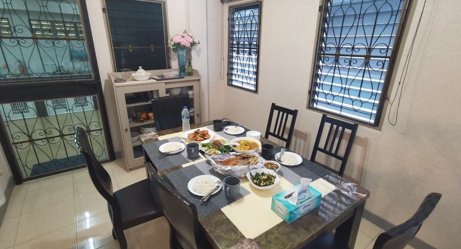 For rent 3 bedrooms villa in Thalang, Phuket