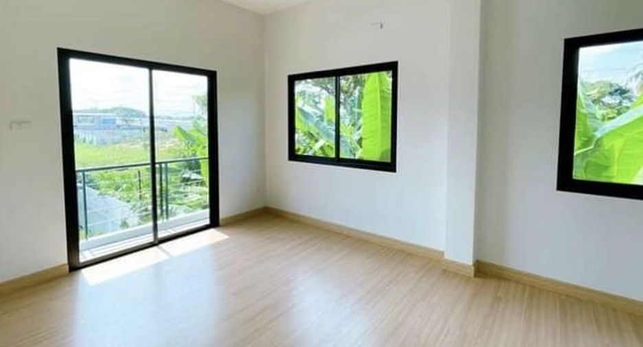 出售 3 卧室 独立屋 在 Saraphi, Chiang Mai