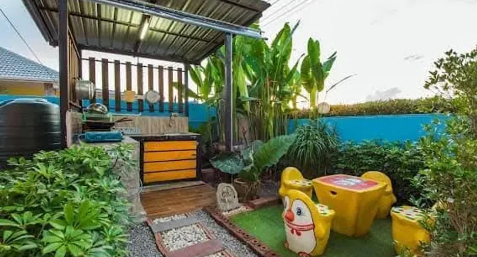 For rent 4 bedrooms villa in Hua Hin, Prachuap Khiri Khan