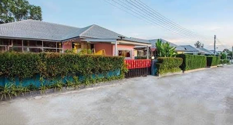 For rent 4 bedrooms villa in Hua Hin, Prachuap Khiri Khan