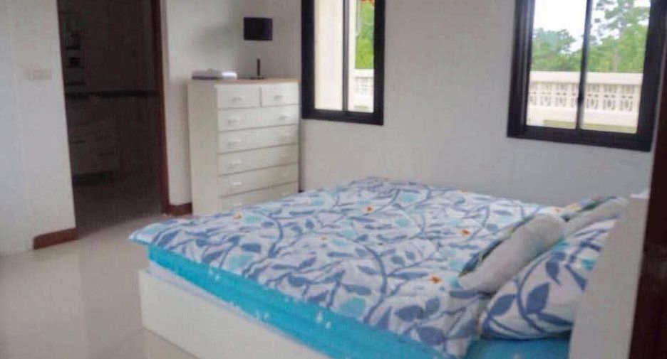 For rent 3 bedrooms villa in Hua Hin, Prachuap Khiri Khan