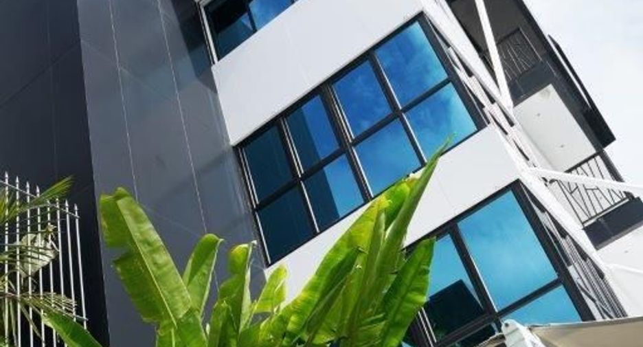 For sale 14 bedrooms apartment in Bang Lamung, Chonburi
