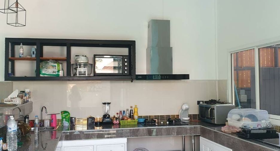 For rent 3 bedrooms house in Mueang Phuket, Phuket