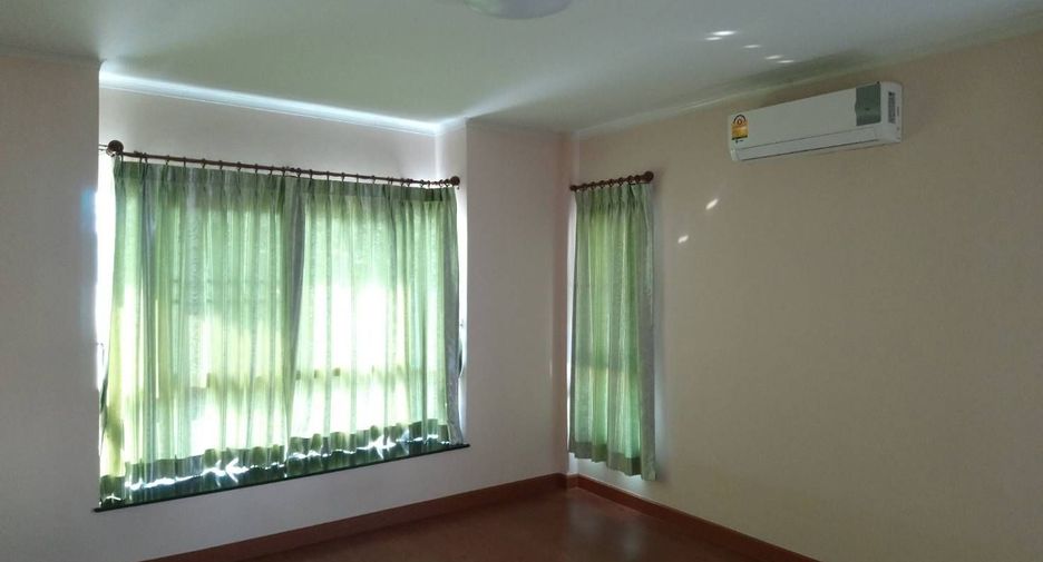 For sale 3 bedrooms house in Mueang Chiang Mai, Chiang Mai