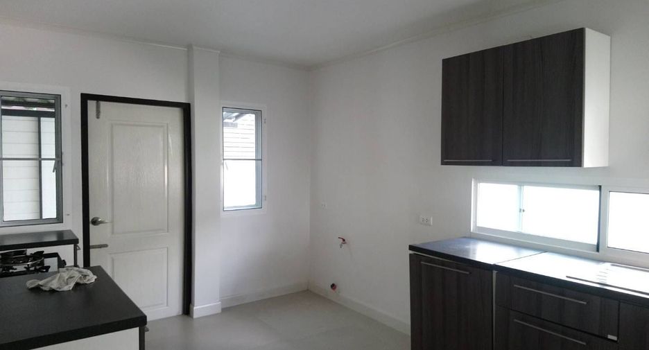 For sale 3 bedrooms house in Mueang Chiang Mai, Chiang Mai