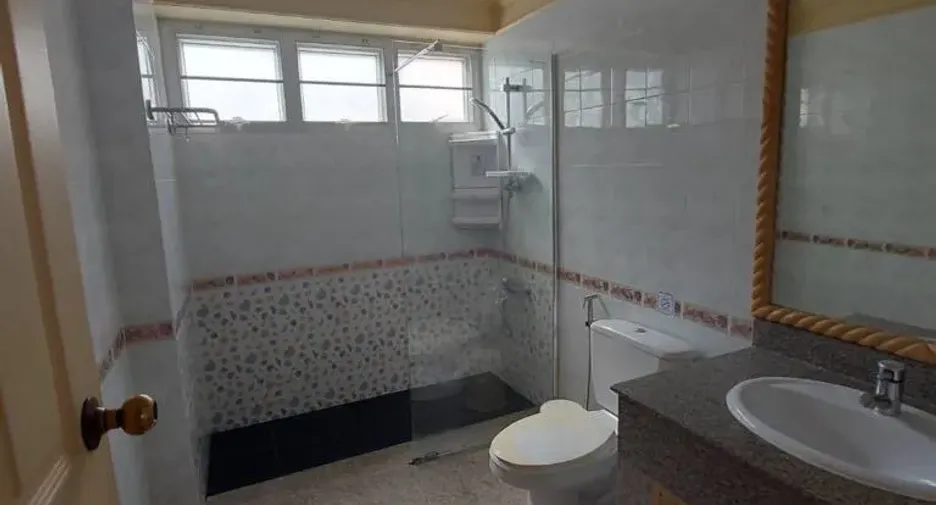 For sale and for rent 1 bed condo in Cha Am, Phetchaburi