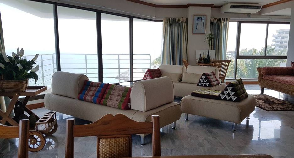 For rent 3 bedrooms condo in Hua Hin, Prachuap Khiri Khan