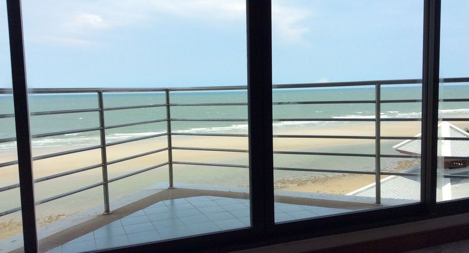 For rent 3 bedrooms condo in Hua Hin, Prachuap Khiri Khan