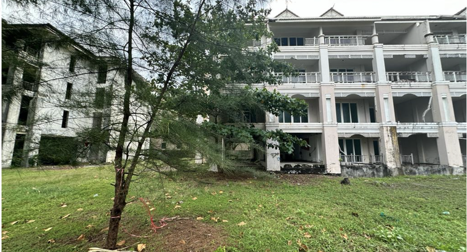 Hotel zum Kauf mit 224 Zimmer in Thalang, Phuket