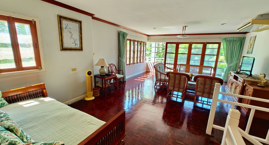 For sale and for rent 3 bedrooms townhouse in Hua Hin, Prachuap Khiri Khan