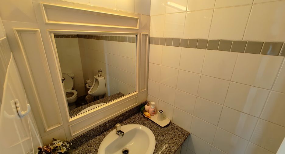 For sale and for rent 3 bedrooms townhouse in Hua Hin, Prachuap Khiri Khan