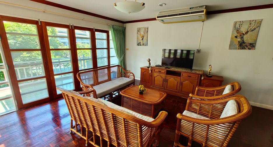 For sale and for rent 3 bedrooms townhouse in Hua Hin, Prachuap Khiri Khan