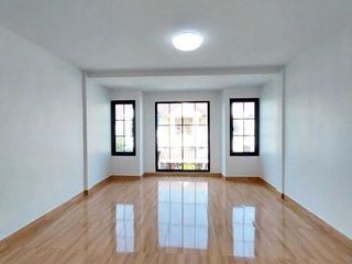 For sale 2 bedrooms townhouse in Sai Mai, Bangkok