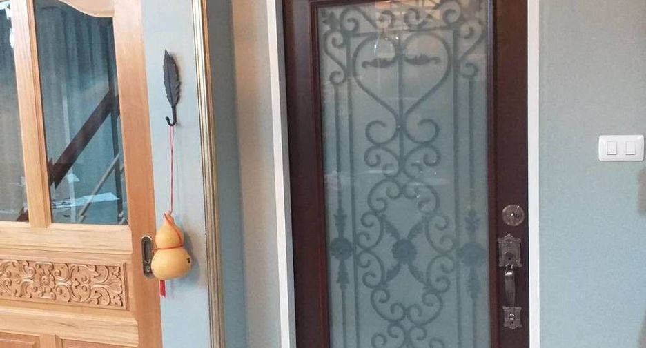 For sale 3 ベッドルーム house in Phutthamonthon, Nakhon Pathom