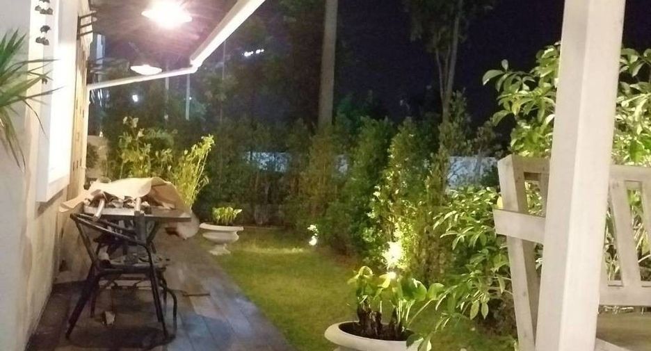 For sale 3 ベッドルーム house in Phutthamonthon, Nakhon Pathom