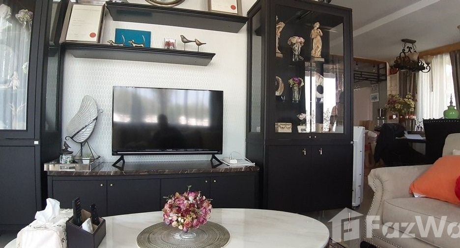 For sale 3 ベッドルーム house in Phutthamonthon, Nakhon Pathom