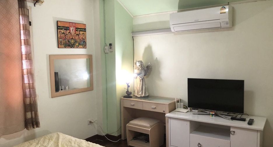 For sale 3 bedrooms house in Saphan Sung, Bangkok