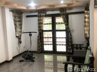 Casa en venta de 3 habitaciones en Saphan Sung, Bangkok