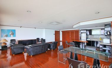 For rent 2 bedrooms condo in Bang Lamung, Chonburi