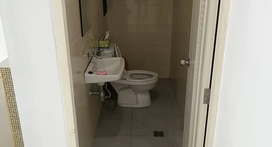 For rent retail Space in Mueang Phuket, Phuket