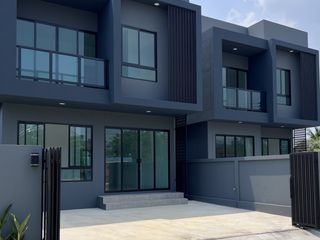 Продажа 4 спальни дом в Mueang Nakhon Pathom, Накхонпатхом