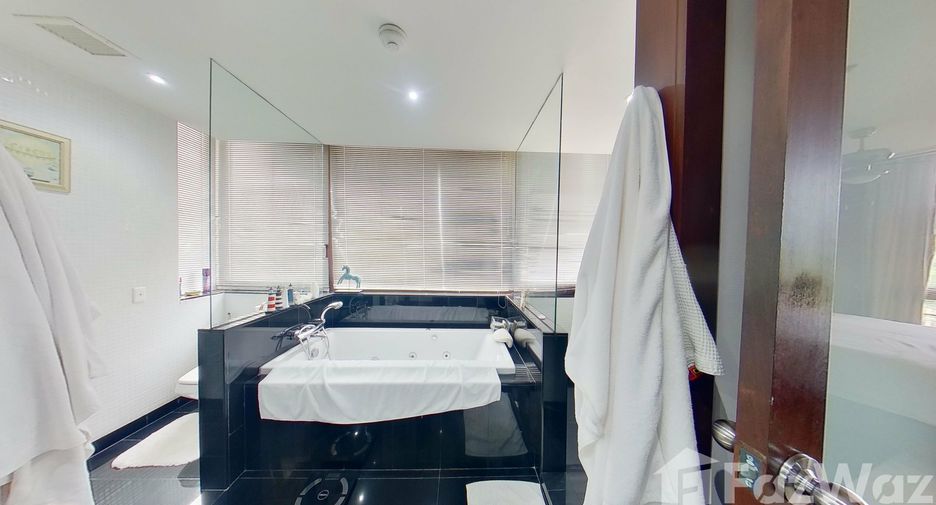 For sale and for rent 2 bedrooms condo in Mueang Phuket, Phuket