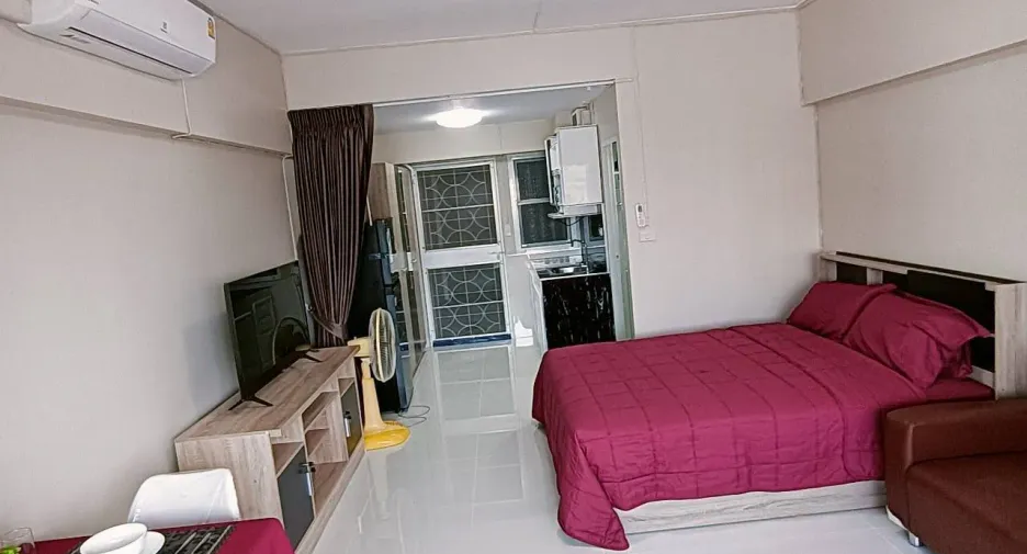 For rent studio condo in Jomtien, Pattaya