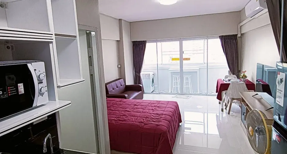 For rent studio condo in Jomtien, Pattaya