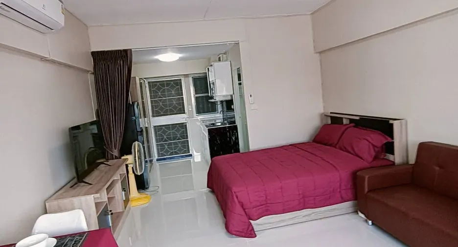 For rent studio condo in Jomtien, Pattaya