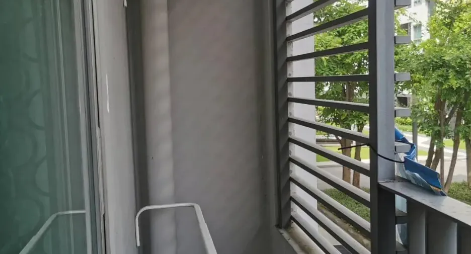 À vendre studio condo à Bang Na, Bangkok