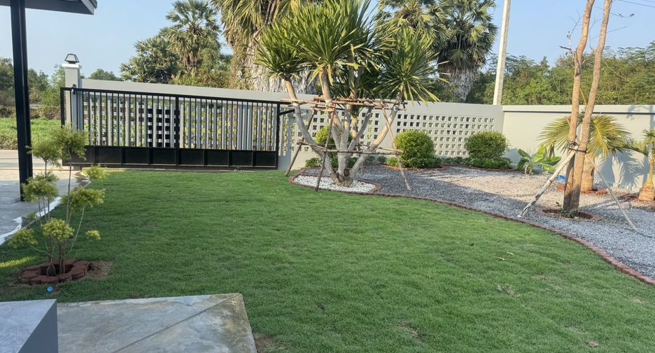 For sale and for rent 3 bedrooms house in Pran Buri, Prachuap Khiri Khan