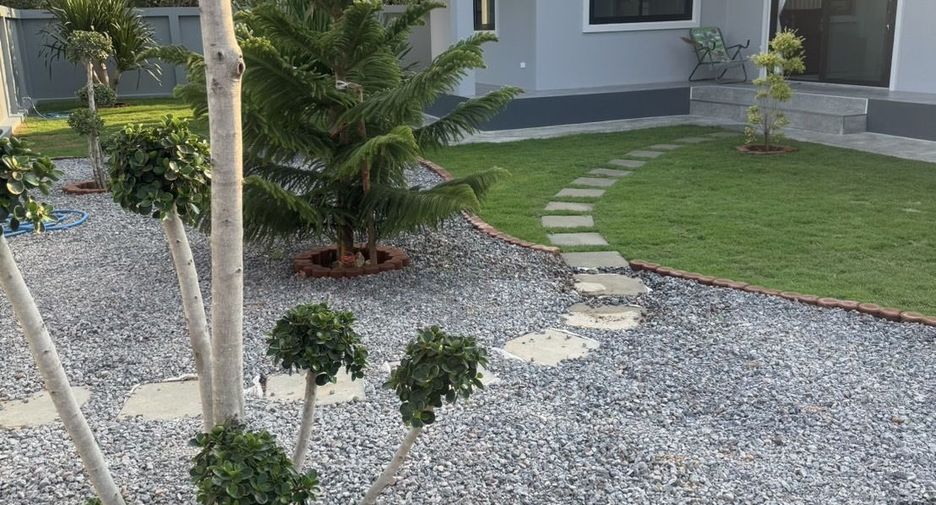 For sale and for rent 3 bedrooms house in Pran Buri, Prachuap Khiri Khan