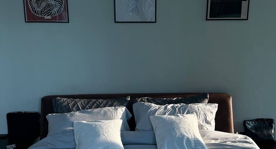 For sale and for rent 2 bedrooms condo in Watthana, Bangkok