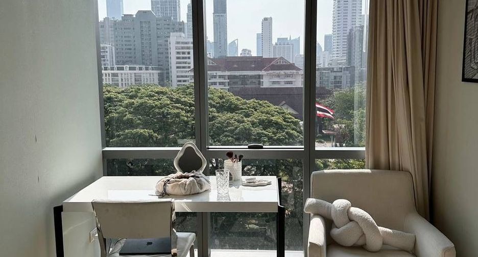 For sale and for rent 2 bedrooms condo in Watthana, Bangkok