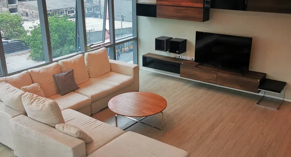 For sale and for rent 2 bedrooms condo in Watthana, Bangkok