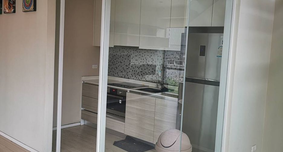 For sale and for rent 2 bedrooms condo in Watthana, Bangkok