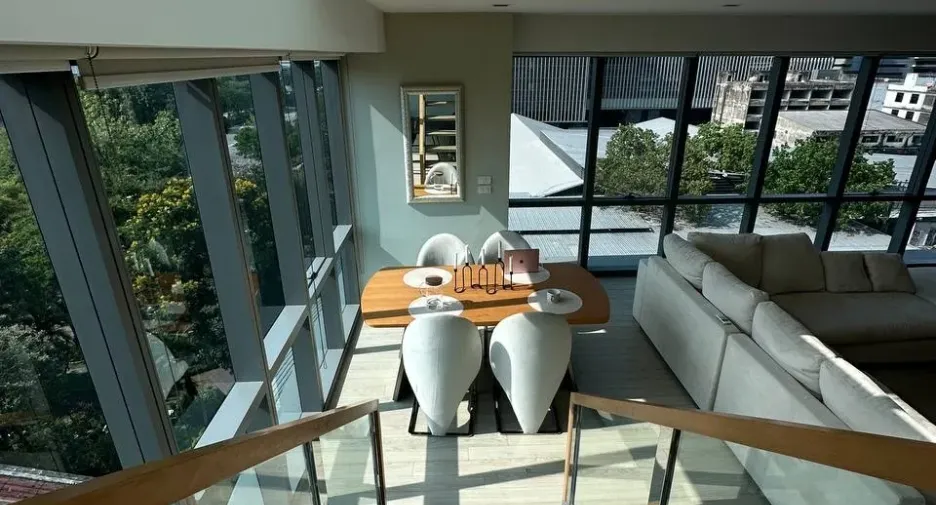 For sale and for rent 2 bedrooms condo in Watthana, Bangkok