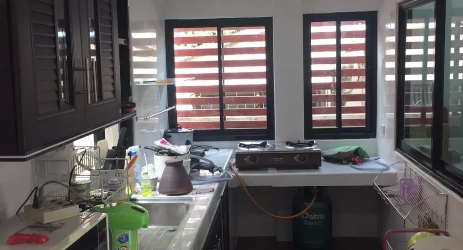 For sale and for rent 3 bedrooms house in Bang Na, Bangkok
