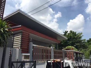 For sale そして for rent 3 ベッドルーム house in Bang Na, Bangkok
