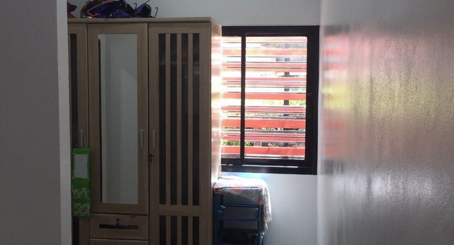 For sale and for rent 3 bedrooms house in Bang Na, Bangkok