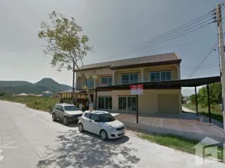 For sale 4 bedrooms townhouse in Hua Hin, Prachuap Khiri Khan