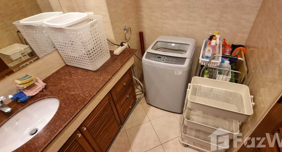 For rent 1 bed condo in Bang Lamung, Chonburi