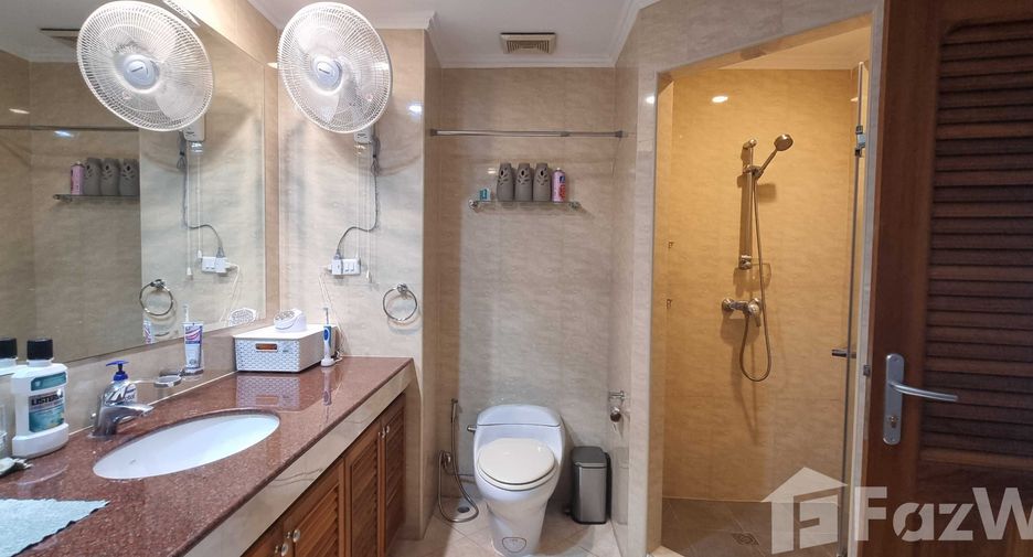For rent 1 bed condo in Bang Lamung, Chonburi